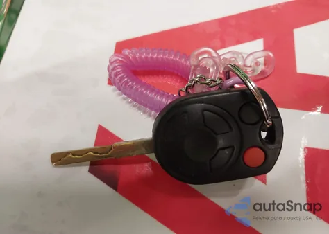 2015 Ford Focus Se z USA, uszkodzony, nr VIN 1FADP3F23FL316982